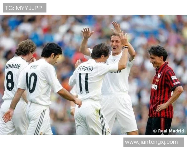 中国元老与皇马对决精彩视频回顾揭示足球历史的辉煌与传奇