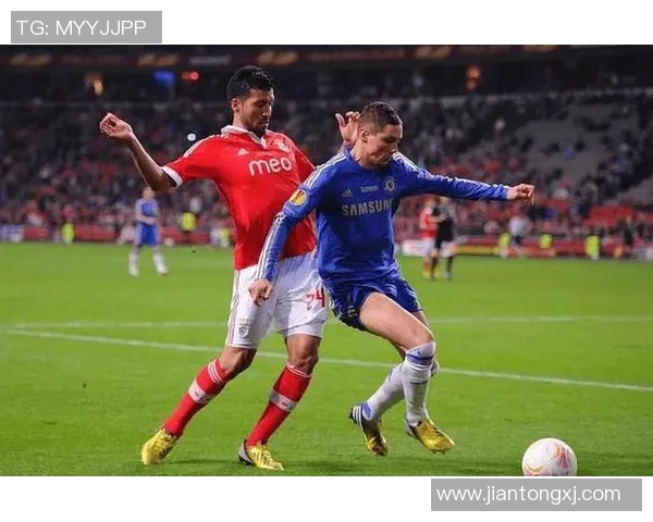 埃斯托里尔主场迎战本菲卡期待精彩对决与胜利之争 埃斯托里尔主场迎战本菲卡期待精彩对决与胜利之争