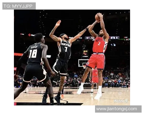 快船因莱昂纳德轮休遭联盟警告引发球迷热议与争论