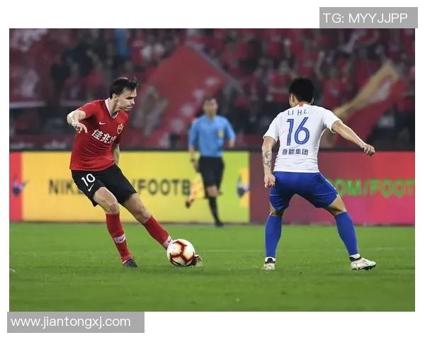 重庆队迎战深圳佳兆业期待精彩对决球迷热情高涨助力主队争胜