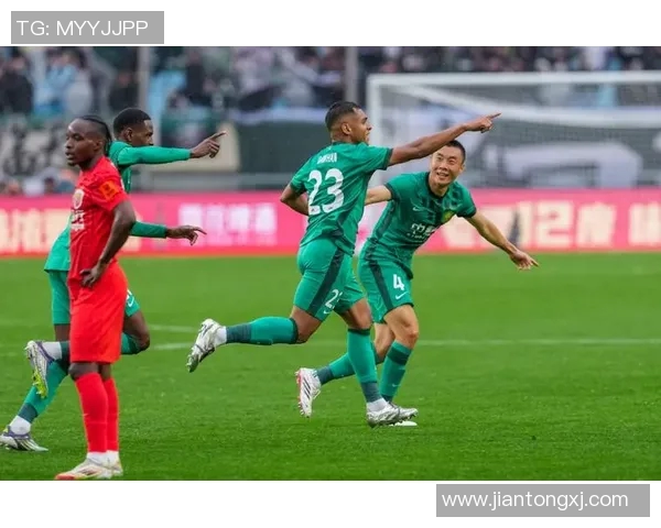 恒大与国安对决时间揭晓球迷期待精彩赛事盛况