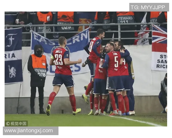 维迪奥顿对阵雅典精彩比分揭晓比赛亮点与分析一览 维迪奥顿对阵雅典精彩比分揭晓比赛亮点与分析一览