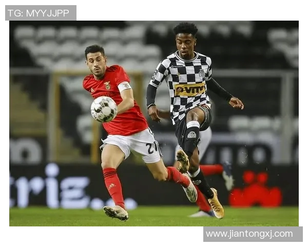 葡国民与阿维斯的精彩对决分析与赛季前景展望