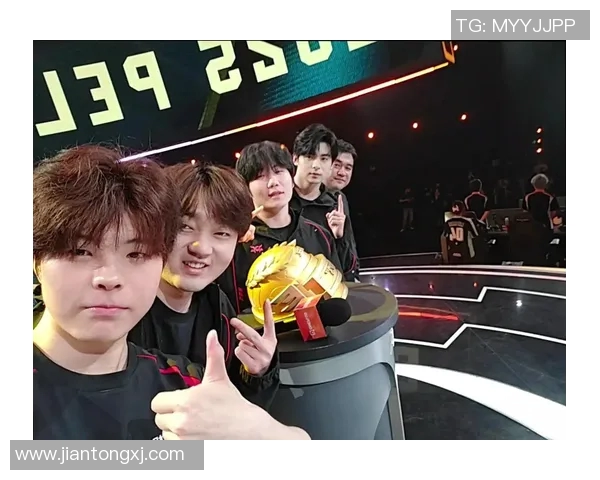 聚焦和平精英赛事中的JDG团队耐力表现与战术分析