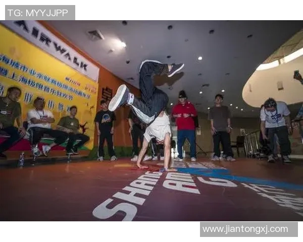 深圳极限运动队在世界街舞大赛中的精彩表现与状态分析